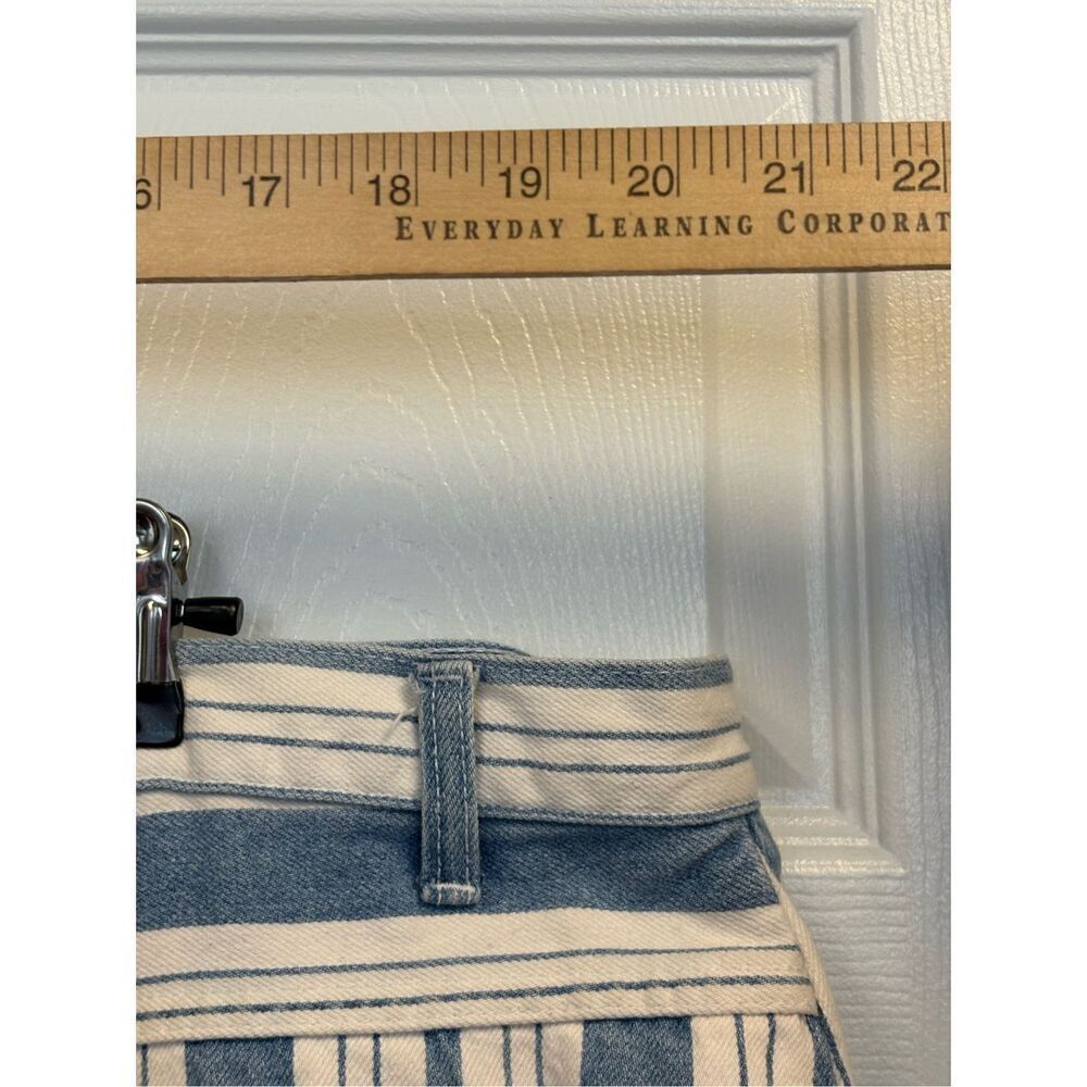 Vintage Striped Denim Shorts by Stefano - Picture 9 of 11